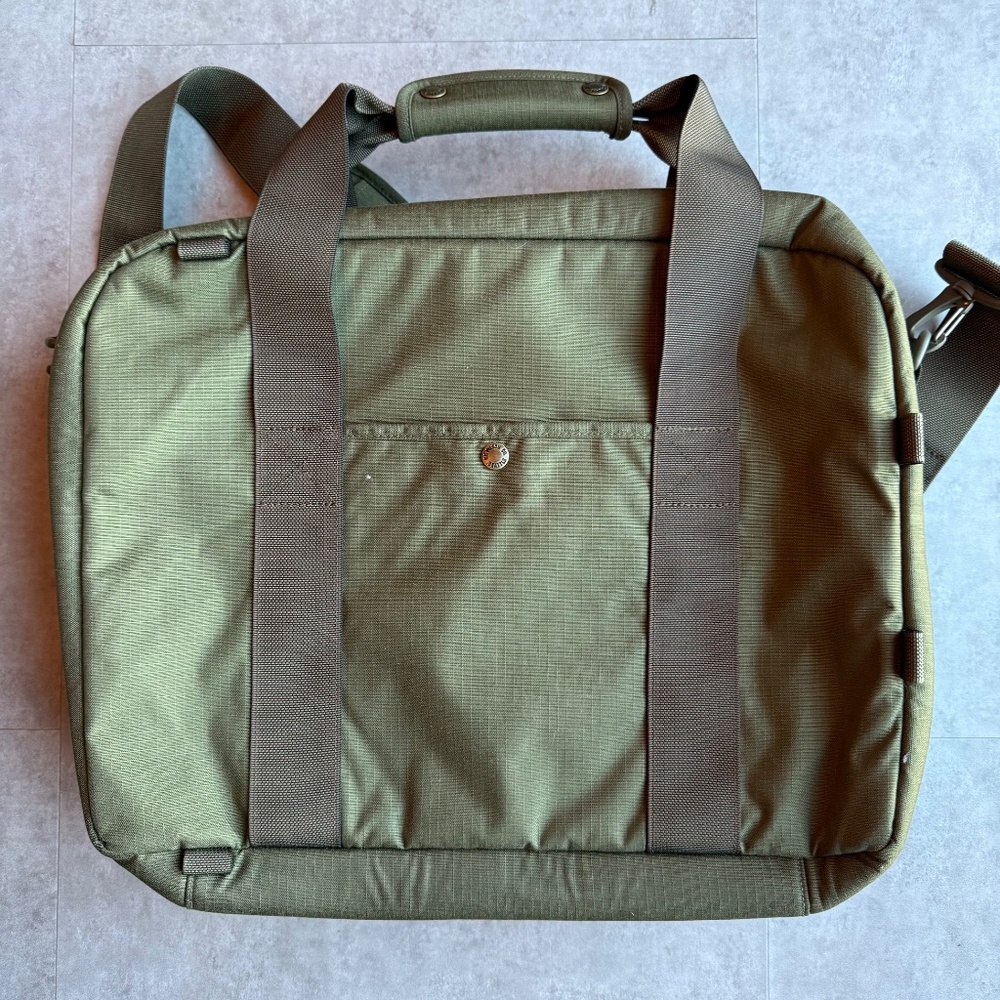 Filson Nylon Ripstop Pullman duffel, surplus green - Picture 3 of 9